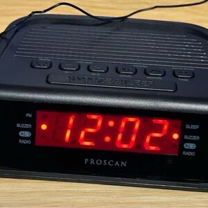Black Digital Radio Alarm Clock